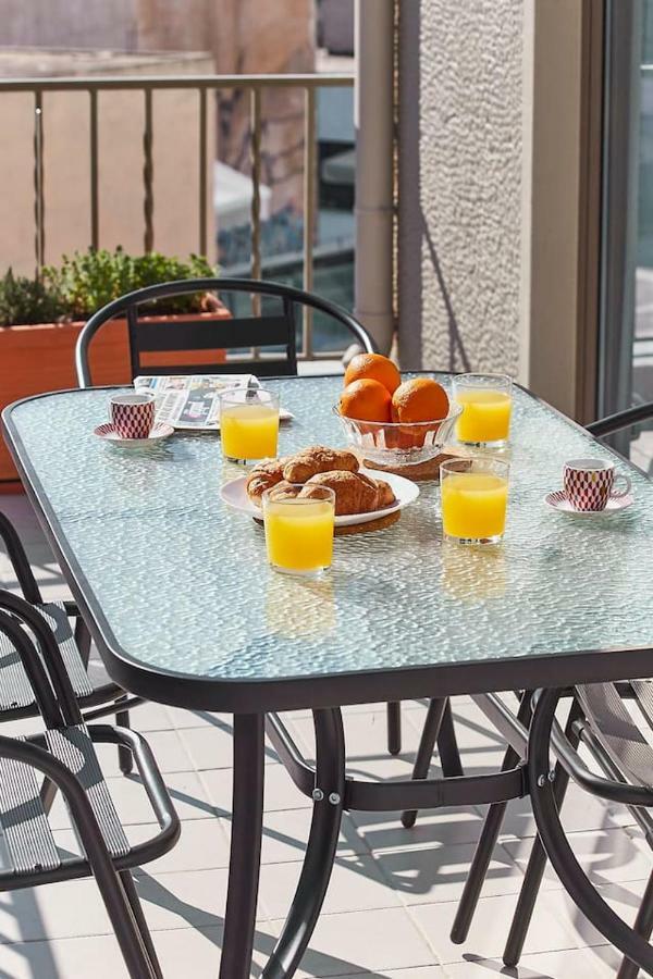 Spacious Suite W. Huge Balcony + Acropolis View Атина Екстериор снимка