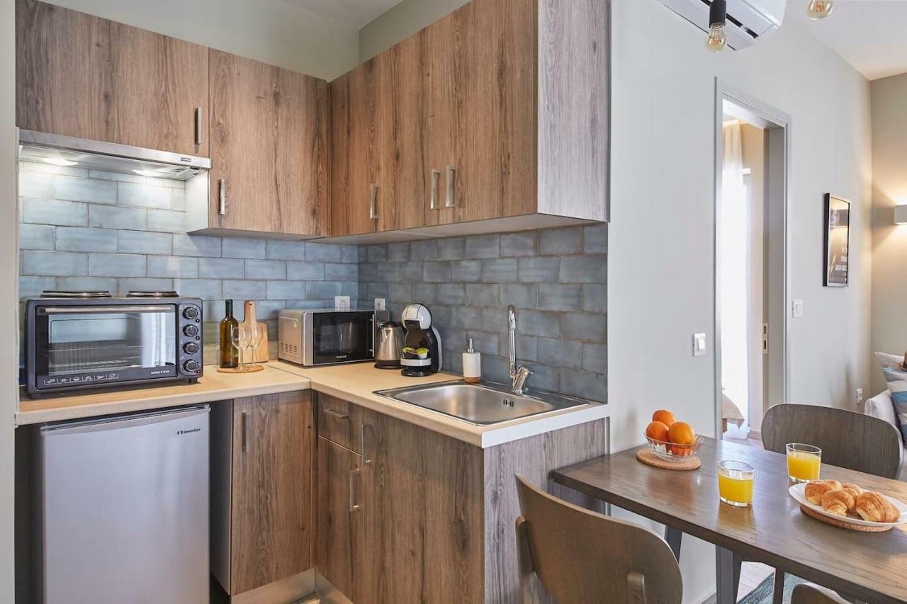 Spacious Suite W. Huge Balcony + Acropolis View Атина Екстериор снимка
